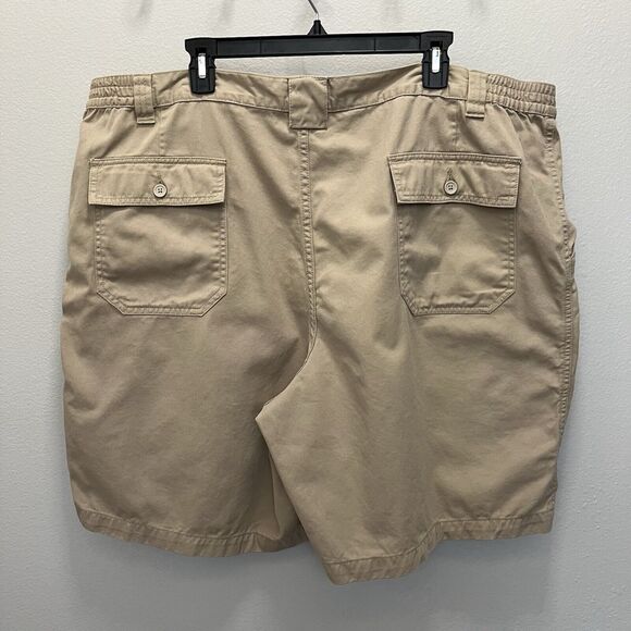 St John’s Bay | Khaki Tan Cargo Shorts Elastic Waist Men’s 48 Walking Hiking - Picture 3 of 6
